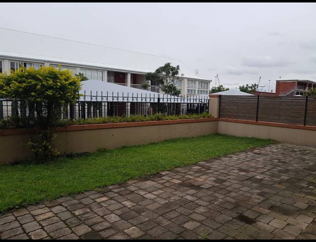 2 BEDROOM APARTMENT TO LET IN POINT WATERFRONT